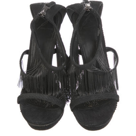 Brian Atwood Black Fringe Stilletto Heels Sandals Size 10 - Picture 3 of 5